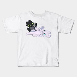 Cute baby dragons from cartoon How to train your dragon 3 night and light fury Kids T-Shirt